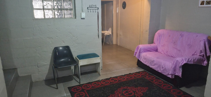 3 Bedroom Property for Sale in Manenberg Western Cape